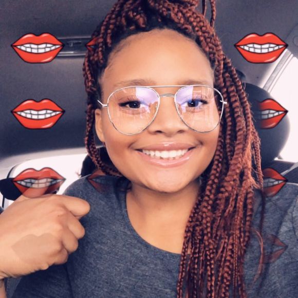 Meet your Posher, Raven - Picture 1 of 1